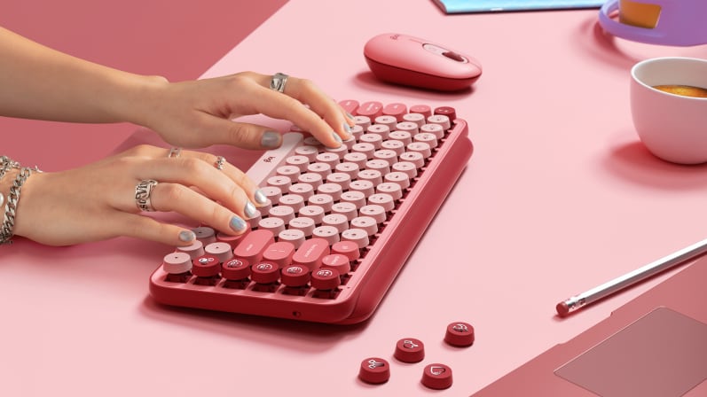 Teclado inalámbrico Logitech emojis Pop Keys Multi-device coral rose 920-010715